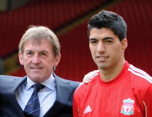 Kenny Dalglish signed Luis Suarez in 2011 © Trinity Mirror