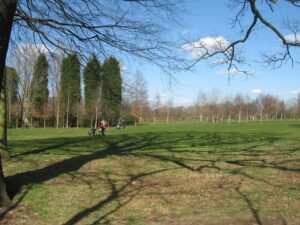 Woolton Golf Course pic © Sue Adair / Wiki Media Commons