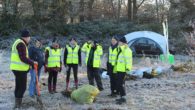 Volunteers and environmentalist groups have helped to plant 600 trees in an event tackling climate change.