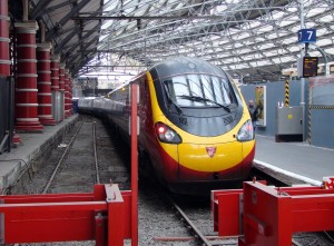 Virgin train at Lime Street station © kpmarek/Flickr