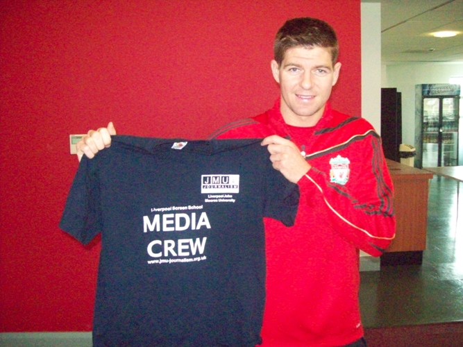 While he was at uni, Chris persuaded Steven Gerrard to pose for this classic photo © JMU Journalism