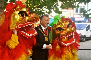 Lord Mayor Gary Millar with Chinese dragons. Pic by Laura Ryder