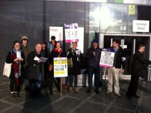 The picket line at Sheffield University © KatePahl/Twitter