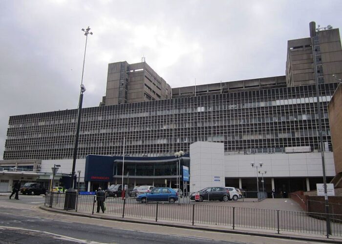 Royal Liverpool University Hospital. Pic © Rept0n1x / Wikimedia Commons - JMU Journalism