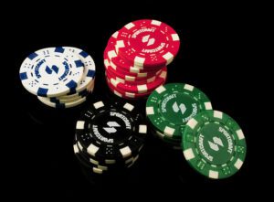 Poker chips. Pic © Wikimedia Commons