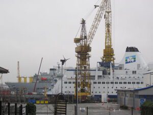 Ships_at_Cammell_Laird,_Birkenhead_(3)