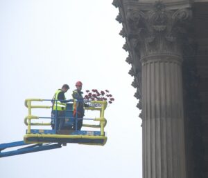 The poppies being prepared at Liverpool's St George's Hall. Pic by Amber Pritchard © JMU Journalism