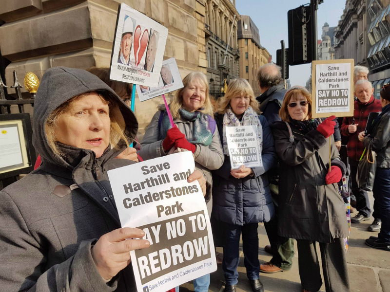 ‘Say no to Redrow’ protest outside Liverpool Town Hall - JMU Journalism