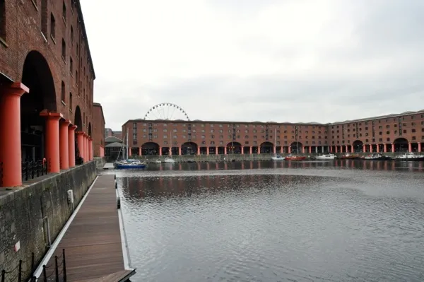 The Albert Dock inside - JMU Journalism