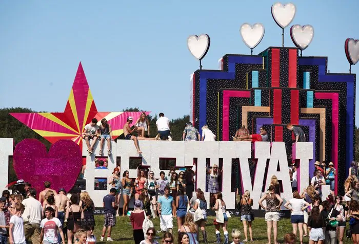Entertainment bestival