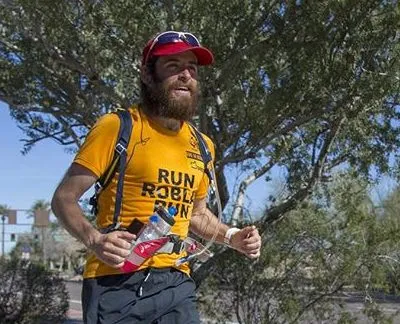 Robert Pope re-creating Forrest Gump's run. Pic by © Robert Pope