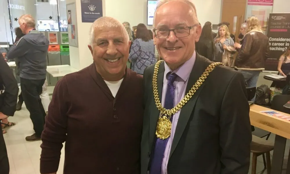 Radio City DJ, Pete Price, and Liverpool’s Lord Mayor, Councillor Malcolm Kennedy at the Liverpool Screen School degree show - JMU Journalism
